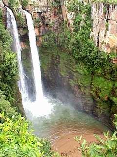 [MacMac Falls]